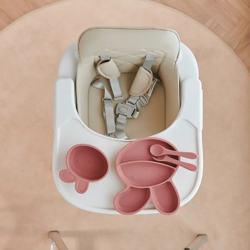 Bát Ăn Dặm Silicone AttiRabbit Hình Thỏ 04.webp